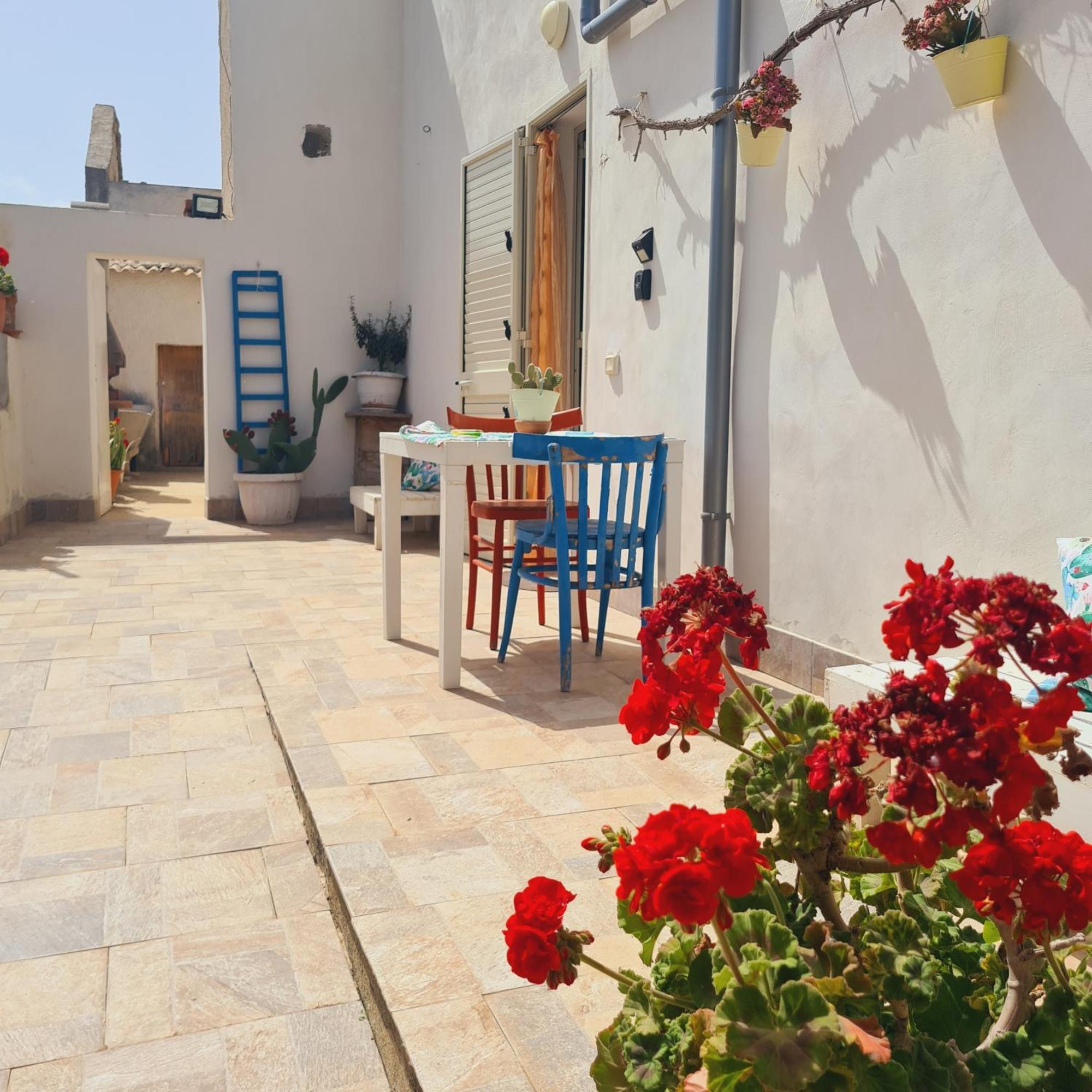 Ferienwohnung A Un Passo Dal Tramonto Marsala Exterior foto